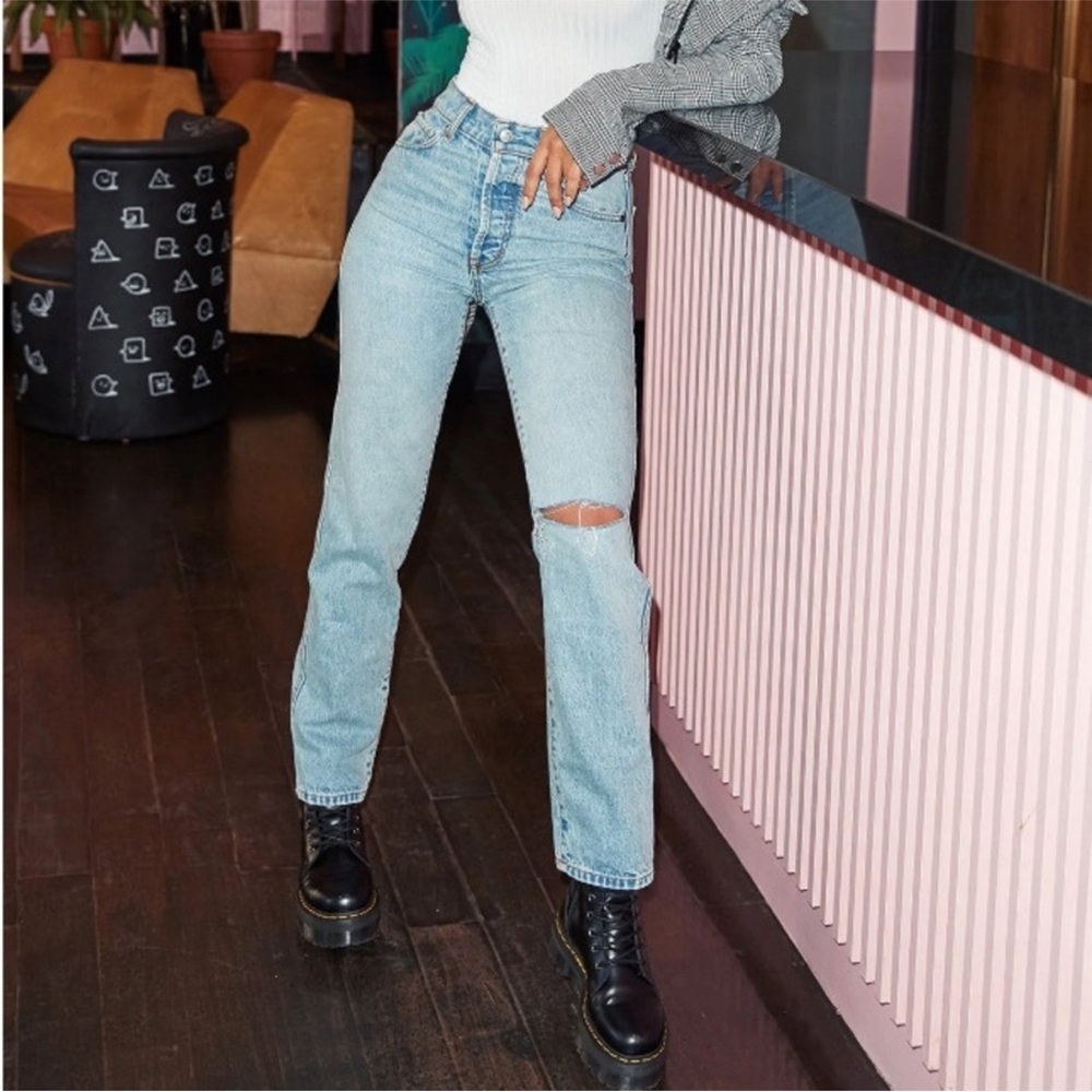 New REVICE Denim Ex-Boyfriend Jeans Player One Denim Distressed Women’s Size 28